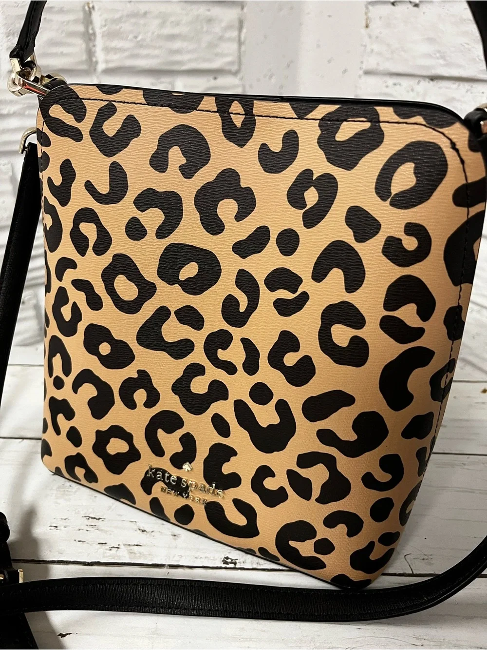 Kate Spade Darcy Graphic Leopard Small Bucket Bag